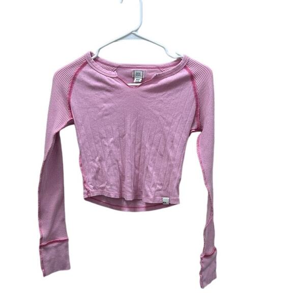 Urban Outfitters BDG Pink Crop Thermal Top size M - Picture 2 of 8